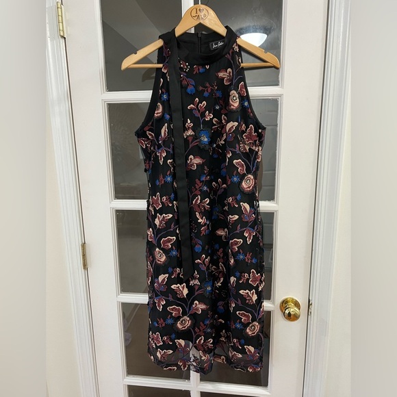 Sam Edelman embroidered Dress - size 12 - NWT - Picture 2 of 9